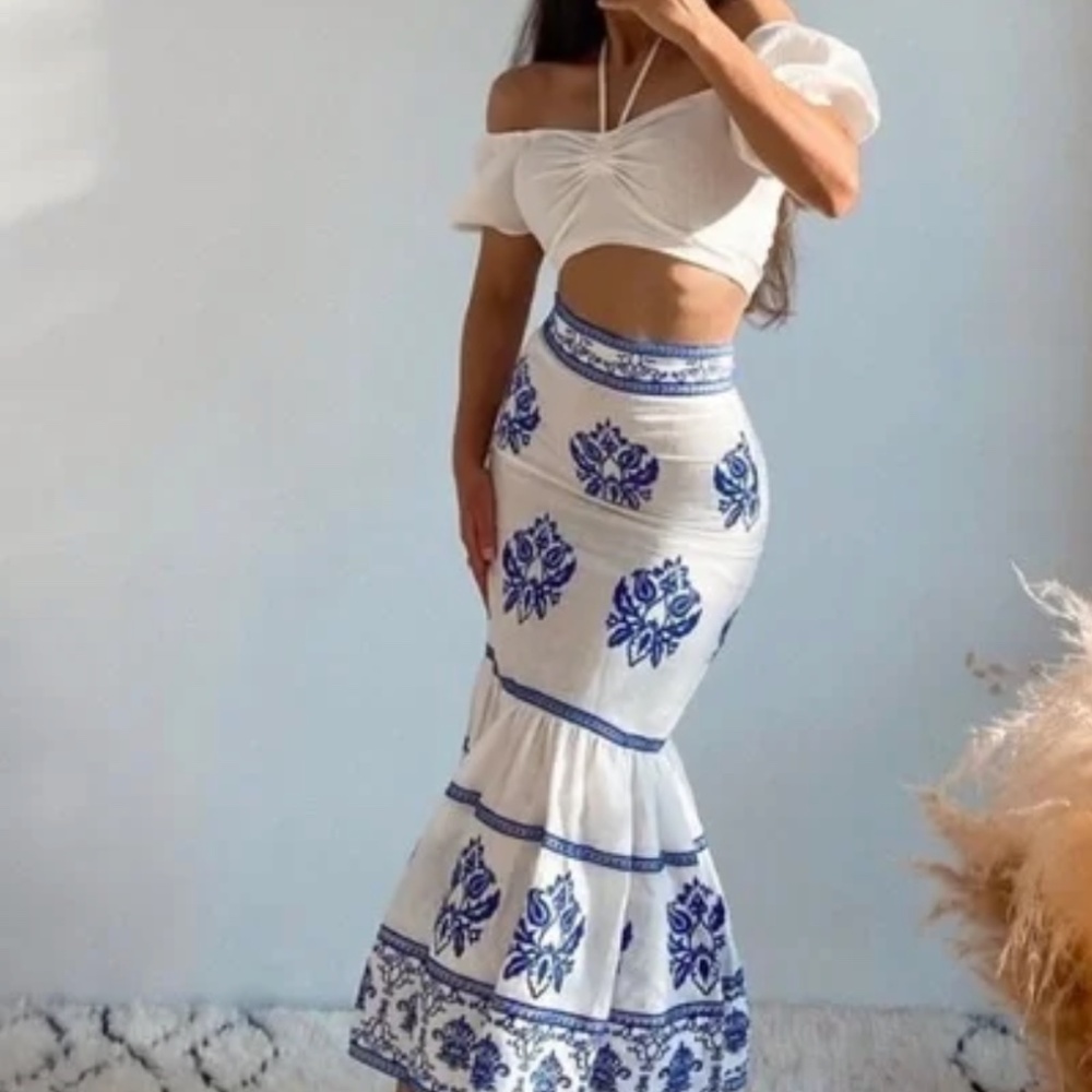 Zara White and Blue Flared Linen Maxi Skirt - XS